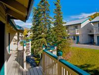 Denali Bluffs Hotel Exterior photo